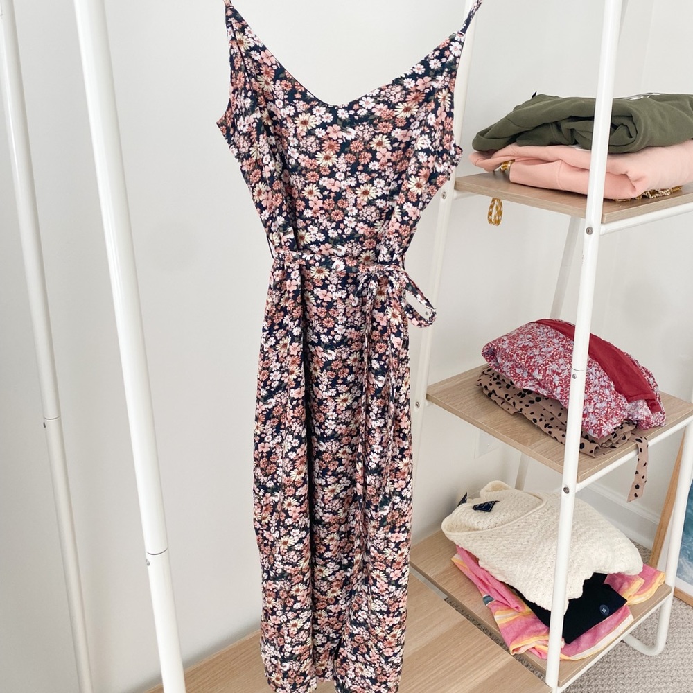 Abercrombie & Fitch floral midi dress